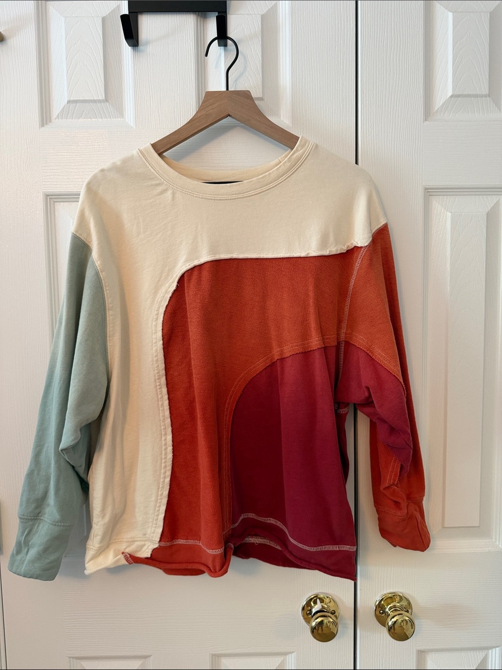 Fate Colorblock Crewneck Sweatshirt in Cream, Rust, Red & Sage